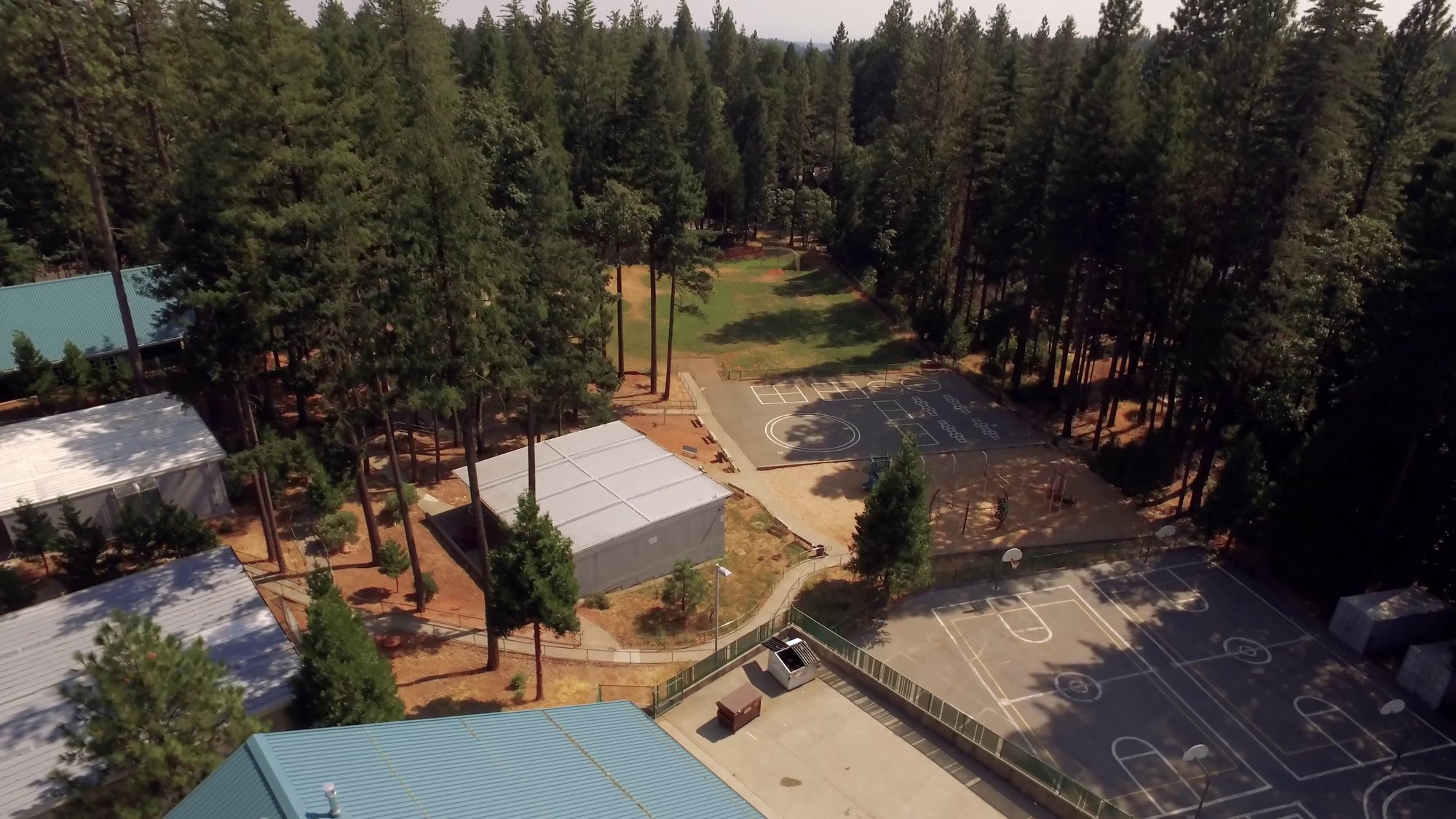 Aerial picture of Cedarwood Elementary